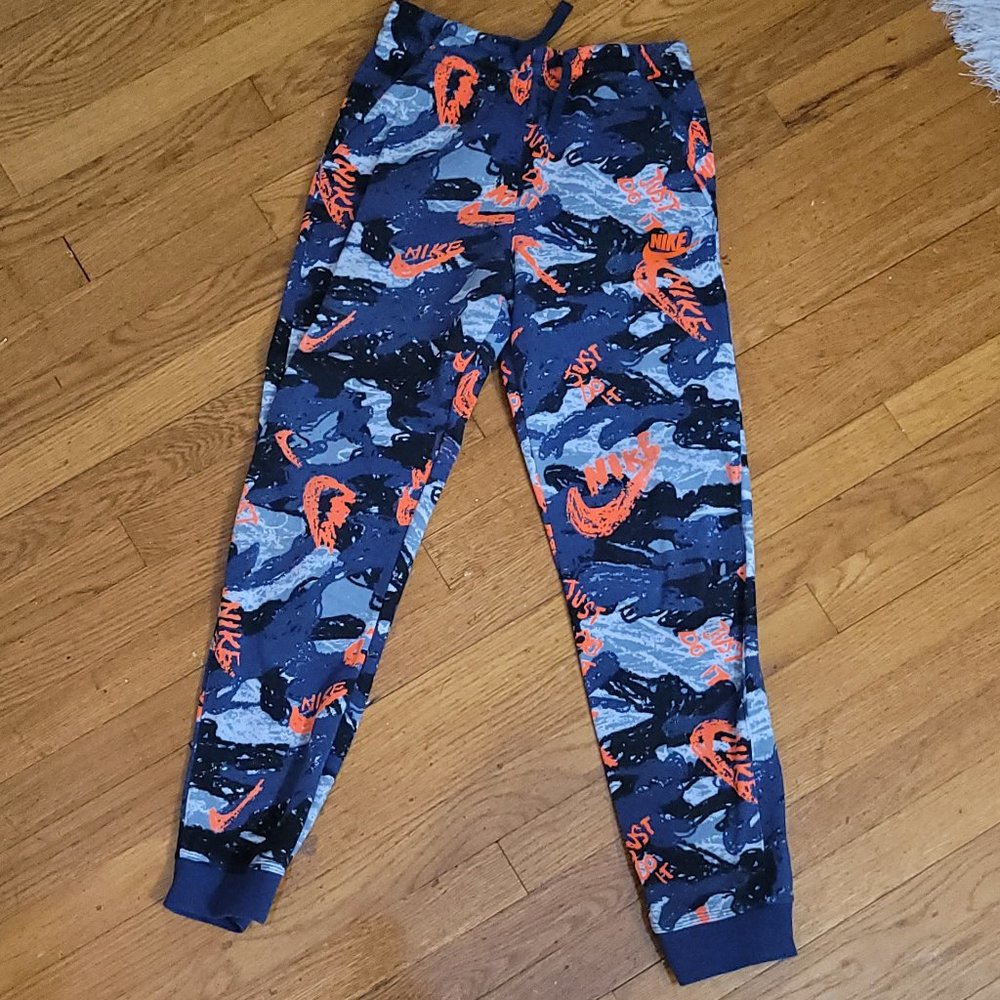 Nike Youth XL Joggers